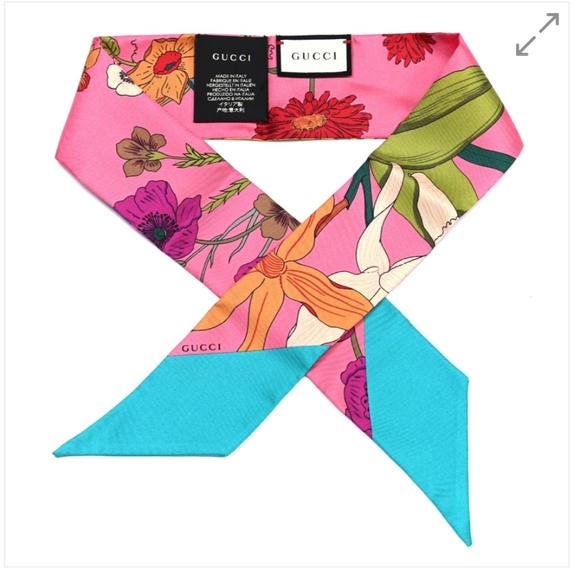 Gucci Accessories - Gucci flora silk twilly Neck Bow Scarf